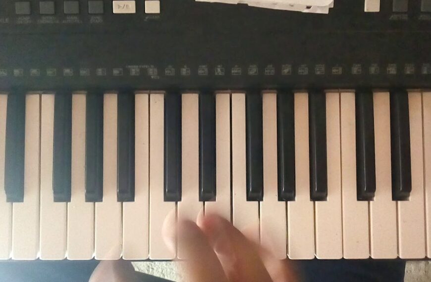 Aprendiendo Piano: Guía Paso a Paso para Tocar el Acorde Sol 7 (G7)